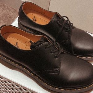 Dr Martens 1461 smooth leather platform shoes
